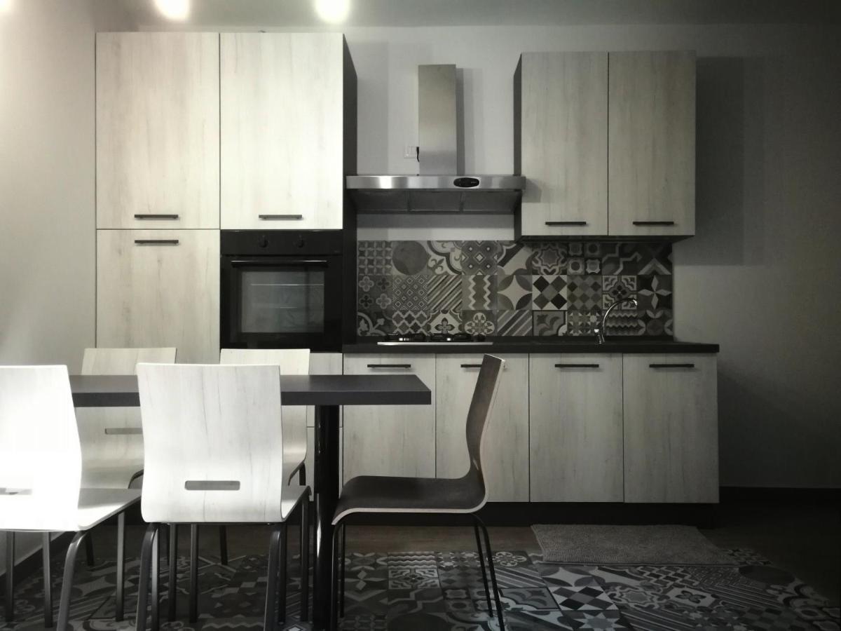 Mgr Apartments Катания Екстериор снимка